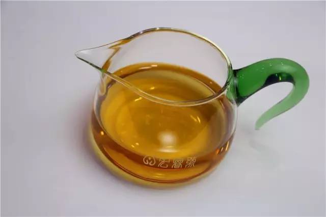茶王树 品味原始森林里的清淳